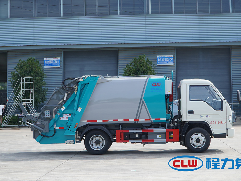 程力福田时代蓝牌5方压缩垃圾车