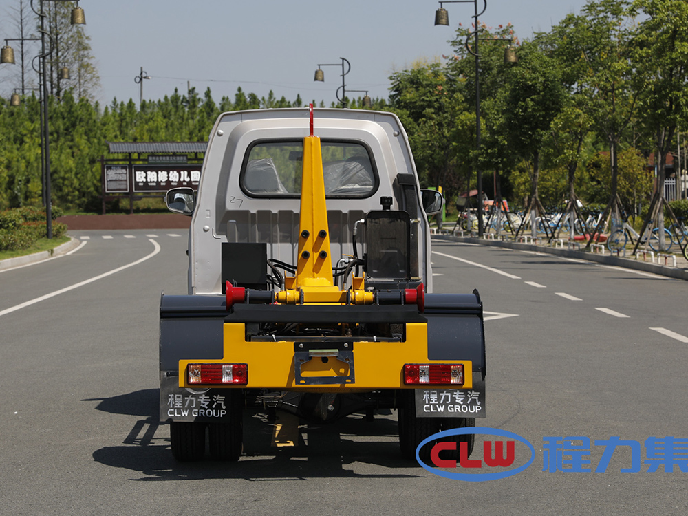 长安勾臂垃圾车