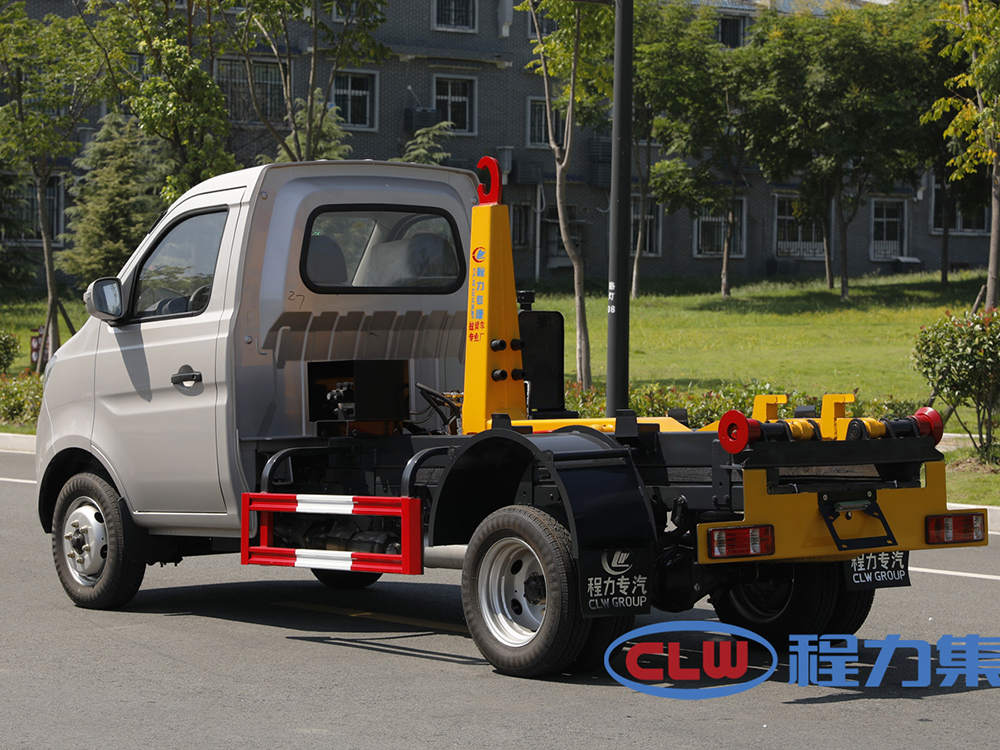 长安勾臂垃圾车