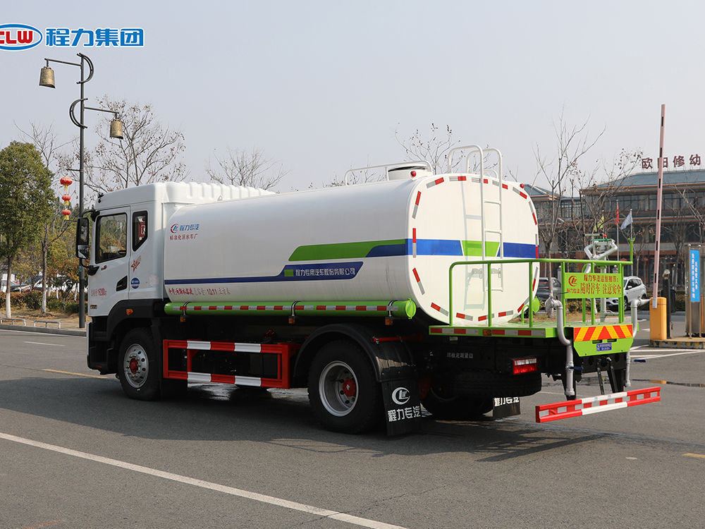 程力东风D9绿化喷洒车