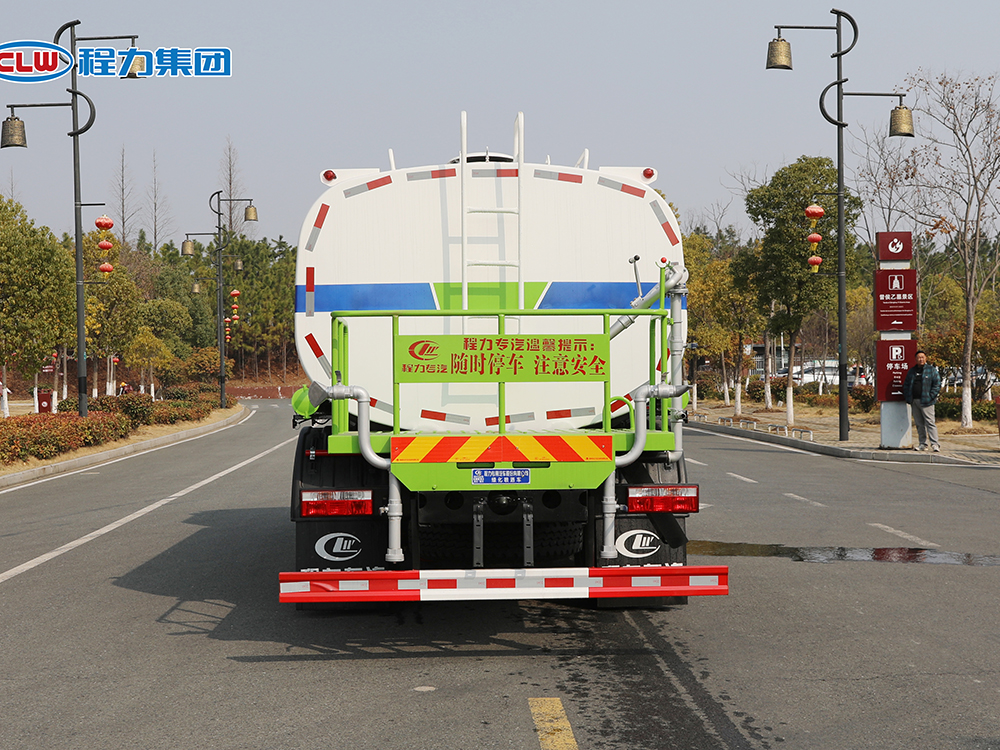 程力东风D9绿化喷洒车