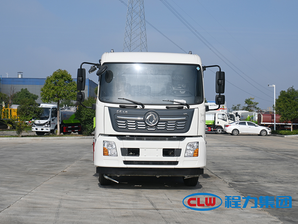 程力东风天锦绿化喷洒车