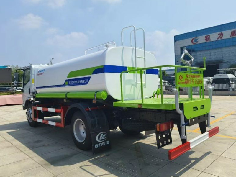 东风华神T1CLW5120GPSABS 9方绿化喷洒车