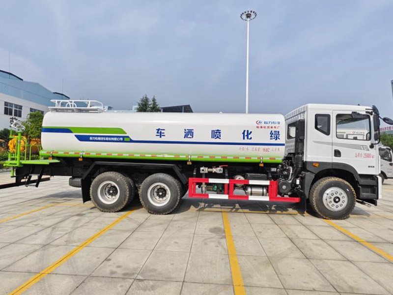 东风华神T5后双桥CLW5250GPSCDP 20方绿化喷洒车