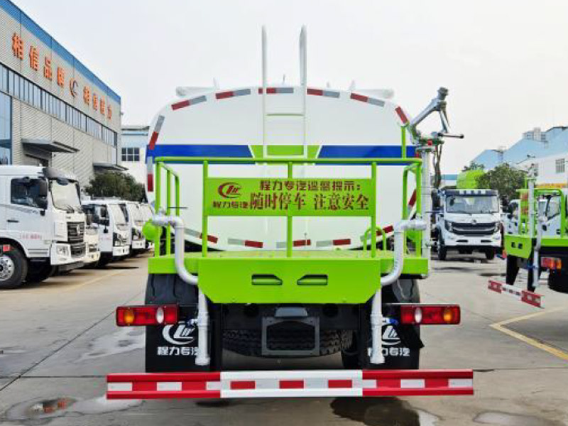 东风随专CLW5162GPSSZ6 12方绿化喷洒车