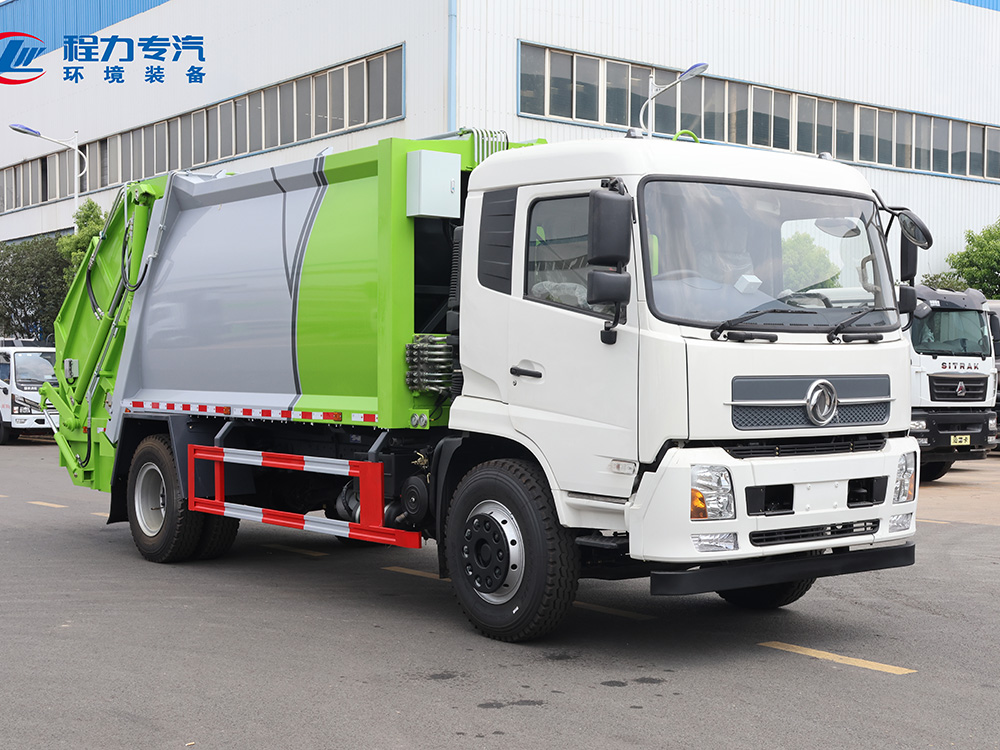 出口东风三角斗