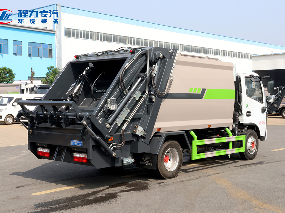 东风多利卡D6（老款）