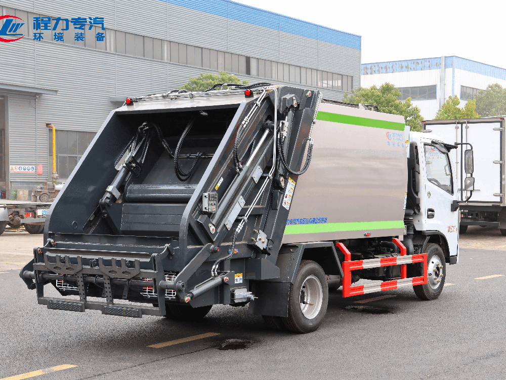 东风多利卡D6（老款老样式）