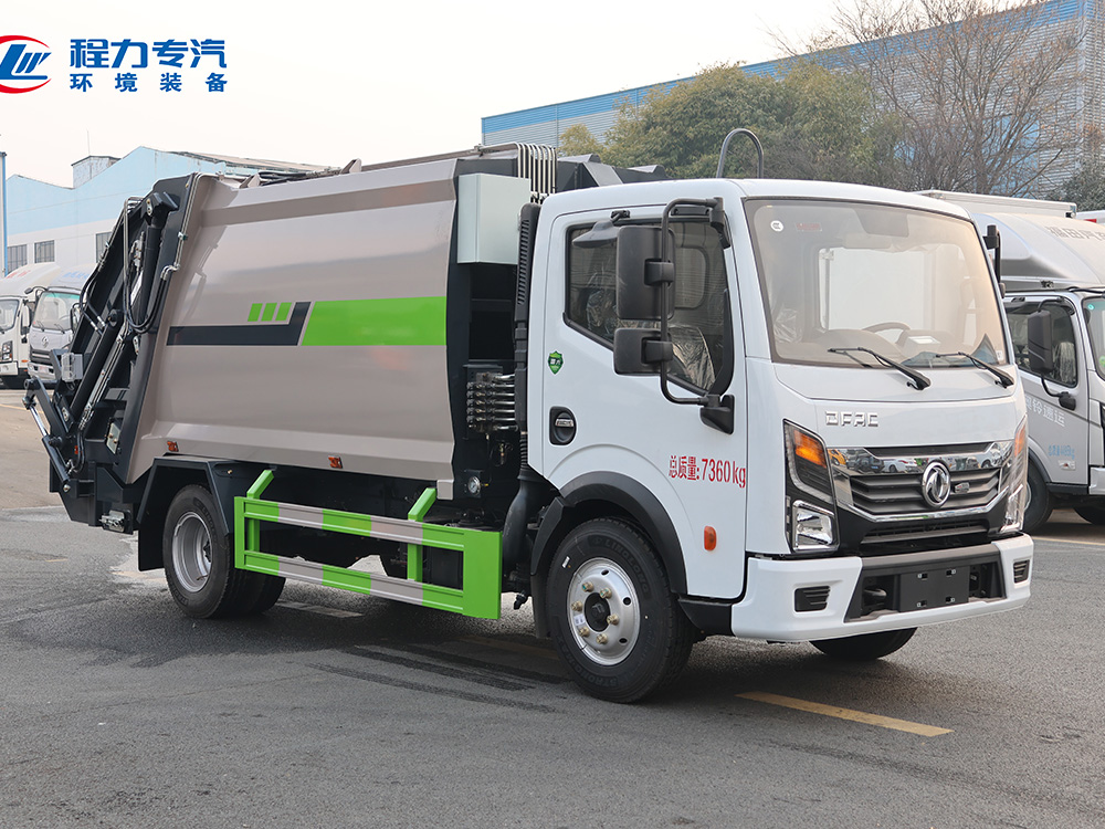 东风多利卡D6（新款）