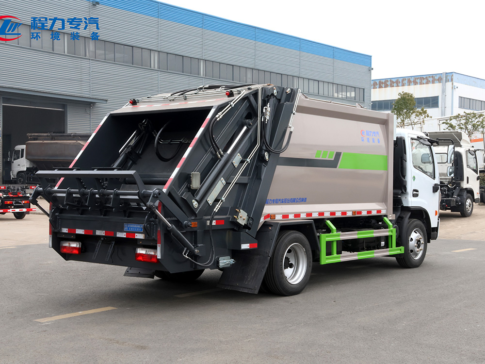 东风多利卡D7（新样式）