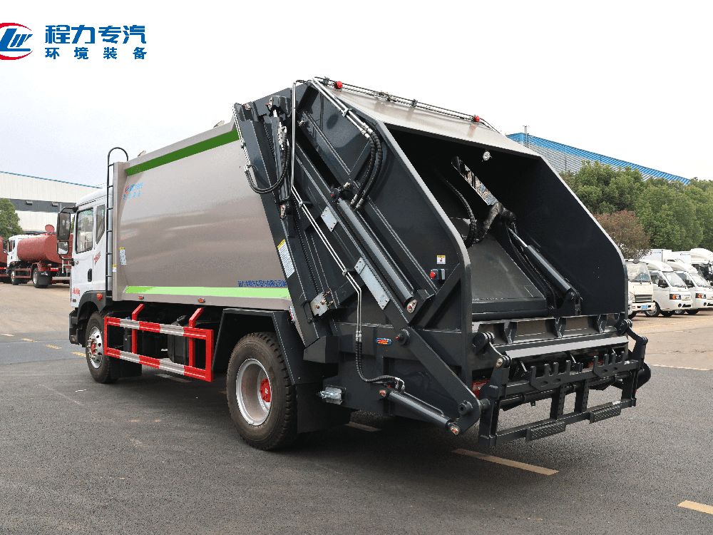 东风多利卡D9（老款老样式）