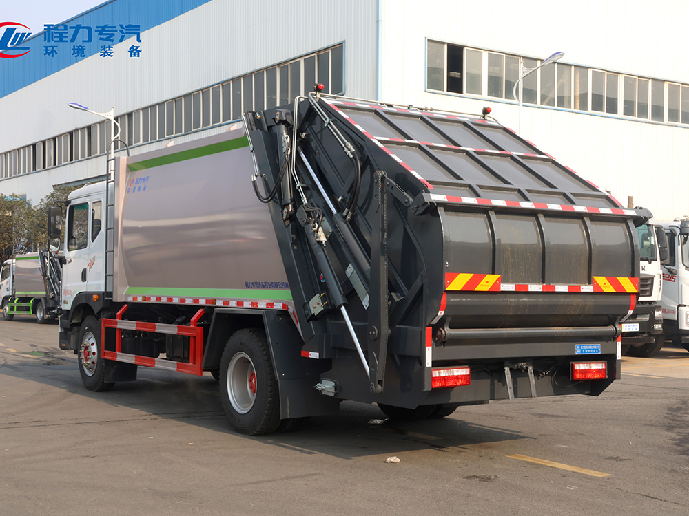 东风多利卡D9（老款老样式带摆臂落地斗）