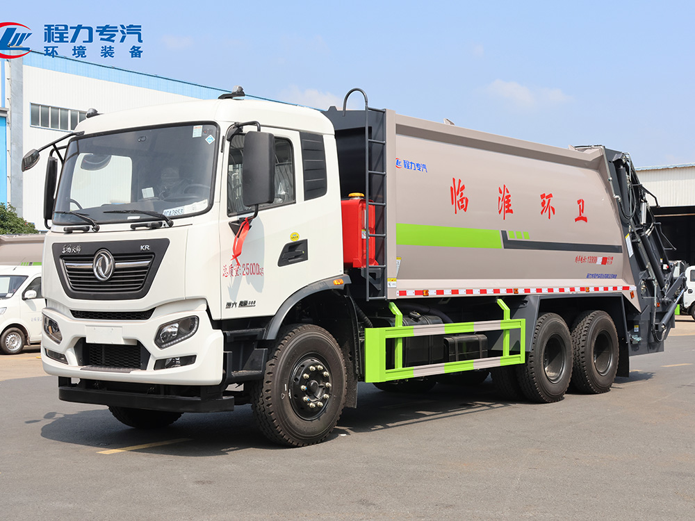 东风天锦后双桥（临淮环卫）