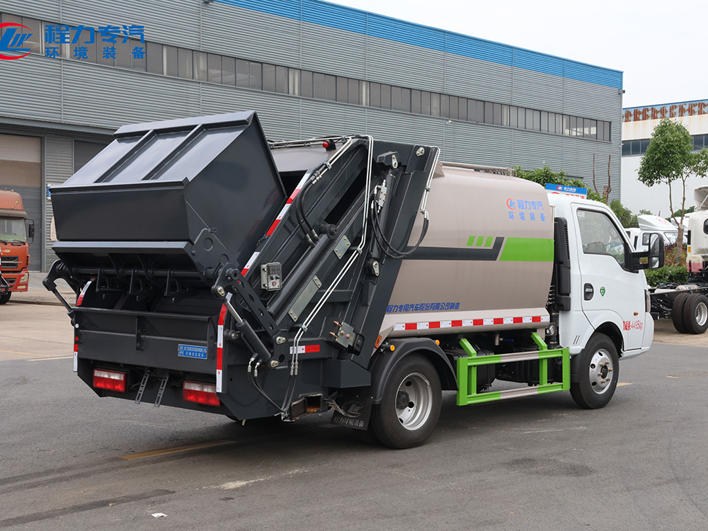 东风途逸（弧形箱体三角斗）