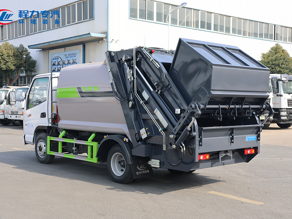 东风小霸王（三角斗）