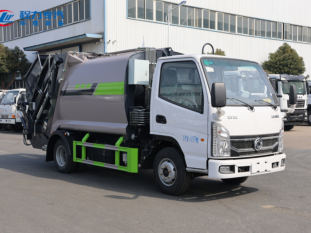 东风小霸王（三角斗）