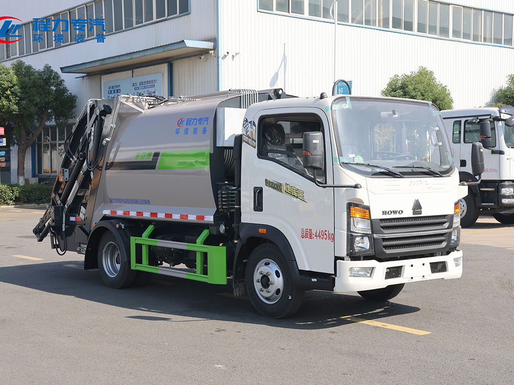 重汽豪沃M2地库王（弧形箱体）