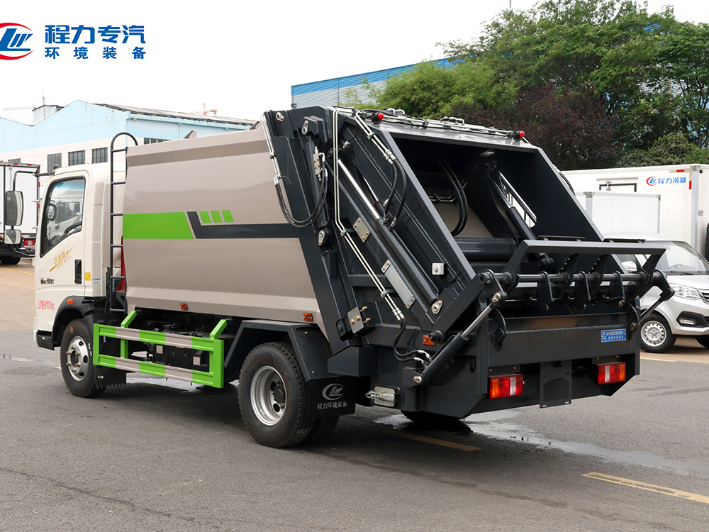 重汽豪沃M3（创富版）