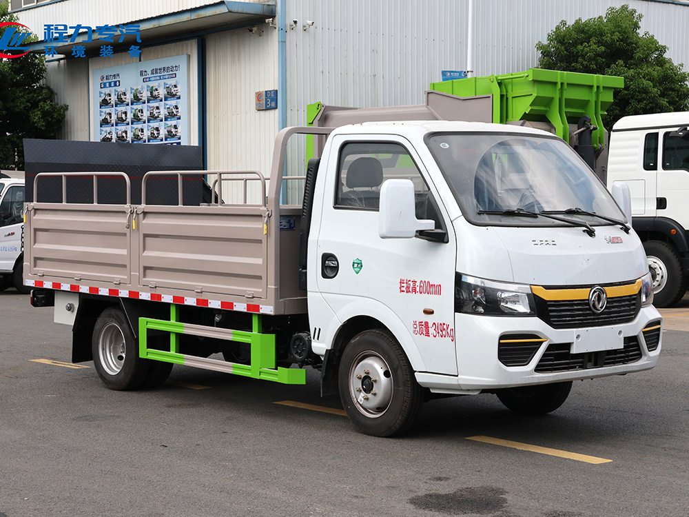 东风途逸汽油桶装（带护栏）