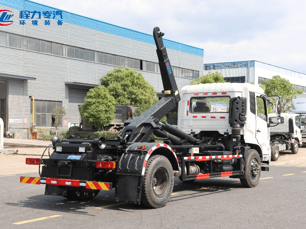 单桥东风天锦VR