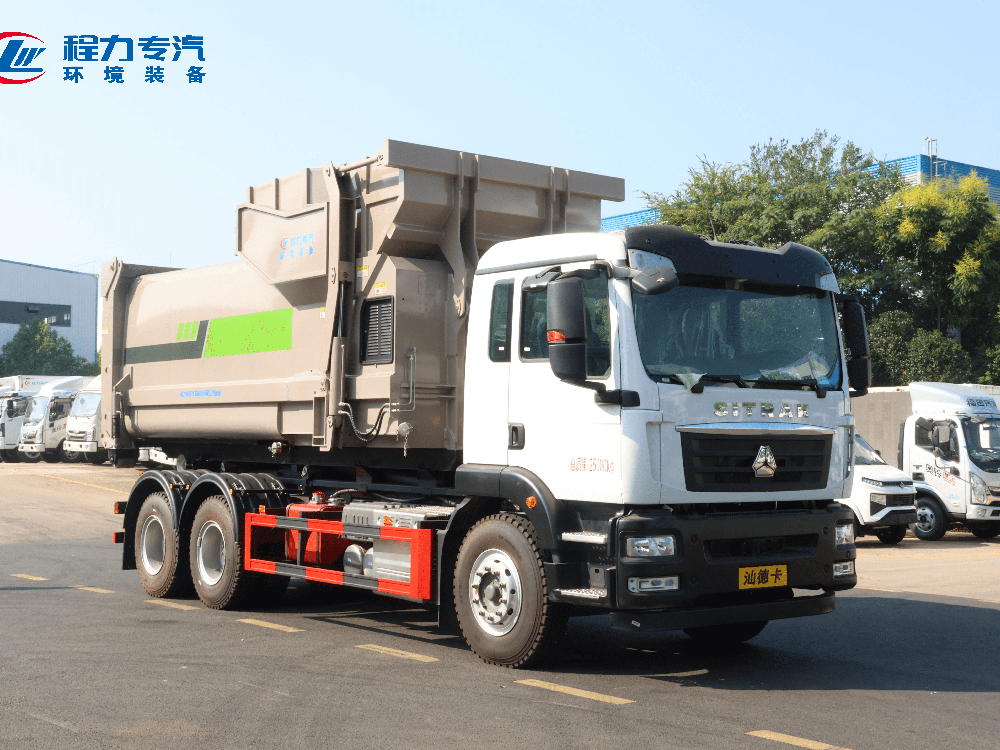 后双桥重汽汕德卡